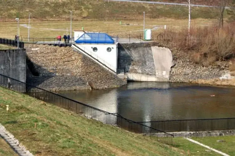 Elektrownia wodna Myczkowce: klucz do ekologicznej energii w regionie